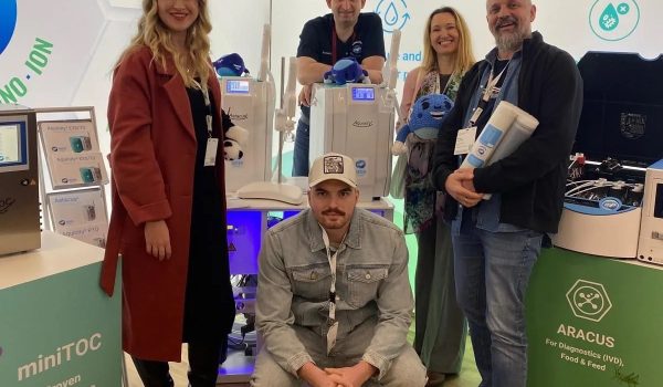 astrinexlab_expo_team